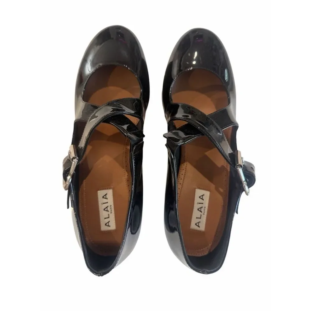 New ALAÏA Criss Cross Patent Leather Wedges Size 39/ US 9